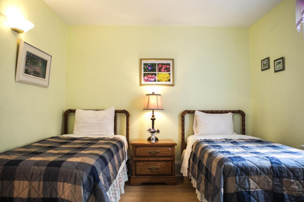 Le 227 Laurier B&B Гатино Экстерьер фото