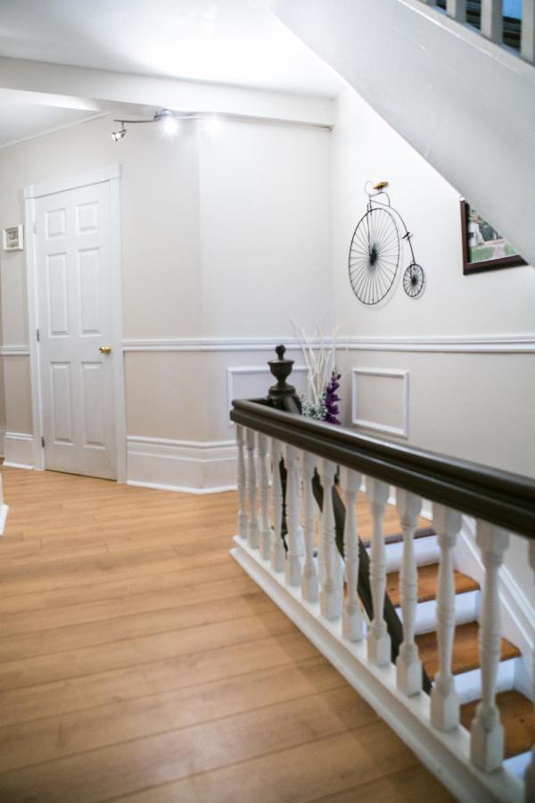 Le 227 Laurier B&B Гатино Экстерьер фото